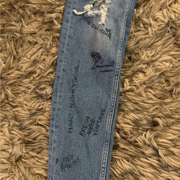 ZARA DISTRESSED JEANS SLIM STRAIGHT SZ 38 - Picture 4 of 8